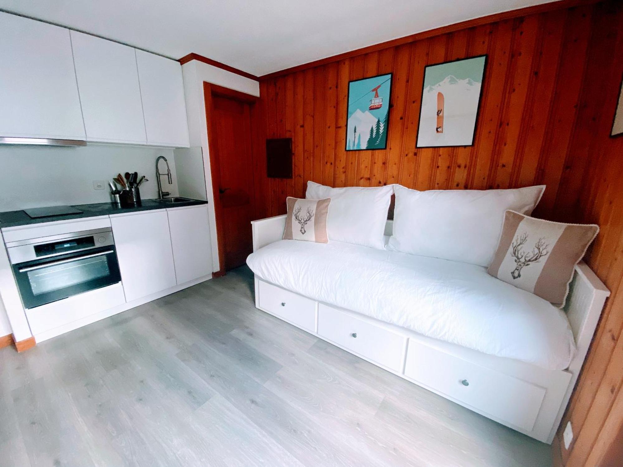 Jay - - Fully Equipped - Free Parking Appartamento *